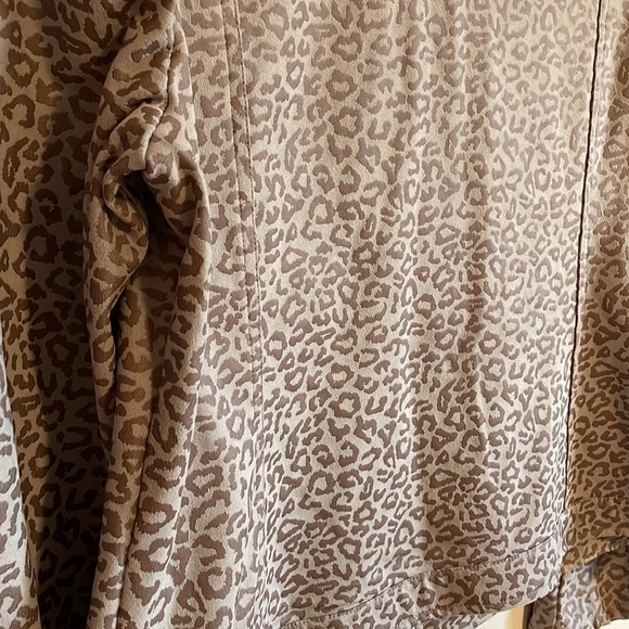 Animal Print Jacket Chicos Gray Cheetah Leopard Contemporary Edgy Glam Modern - Picture 7 of 16